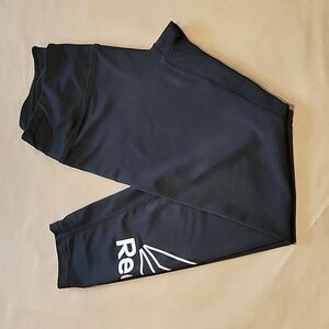 Reebok Size XS Black Leggings / Yoga Pants, Logo on Lower Leg, Gently Used Cond.